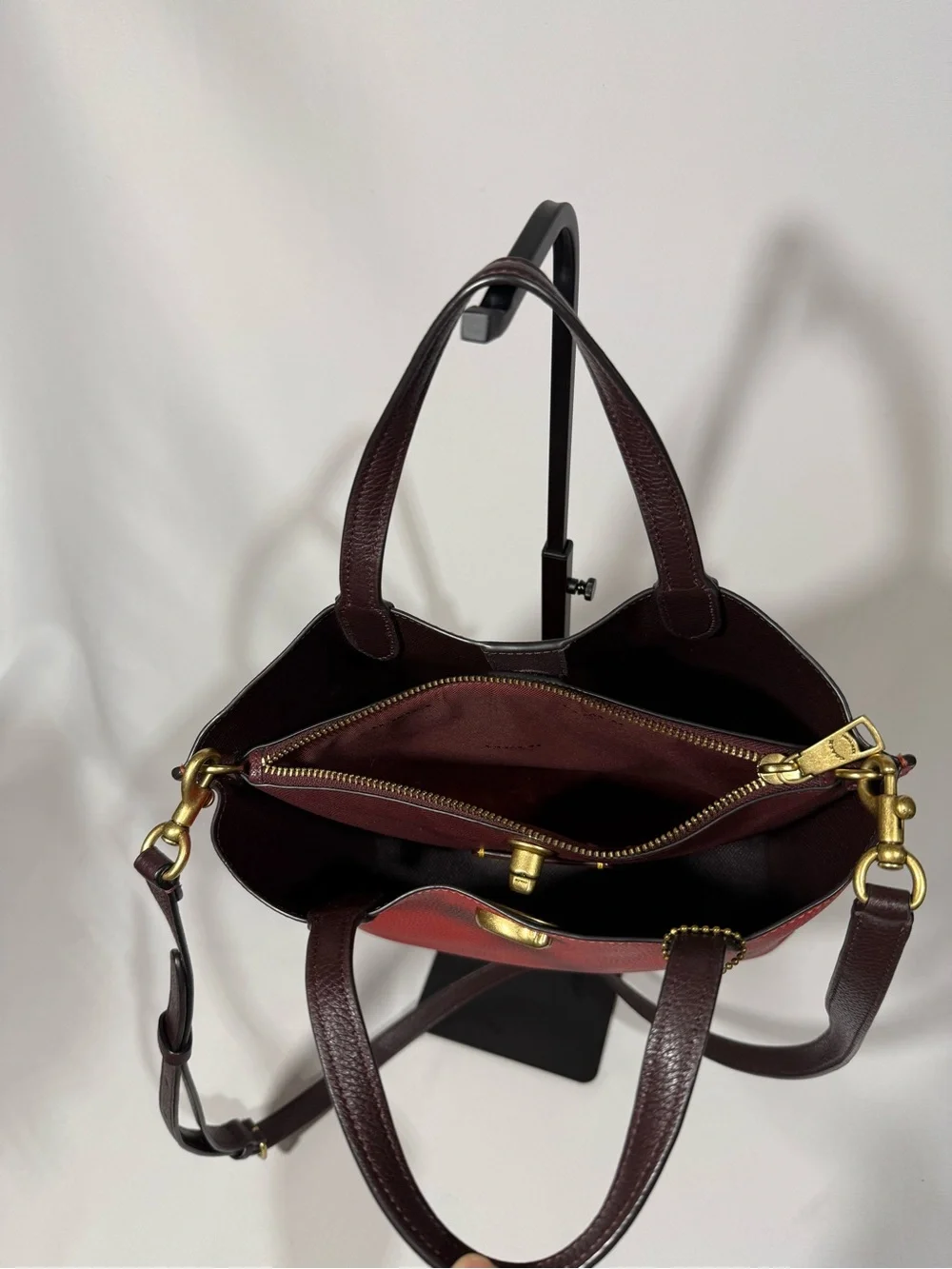 Coach Willow Tote 24 Handbag Crossbody bag